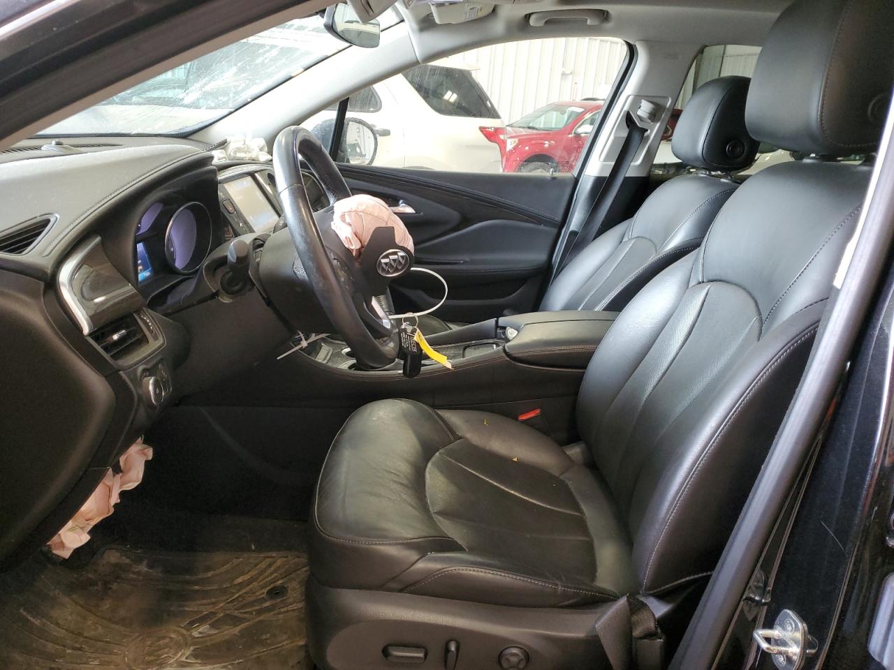 LRBFX2SA0KD007662 2019 Buick Envision Essence