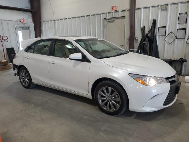 VIN 4T1BF1FK2GU543015 2016 Toyota Camry, LE no.4