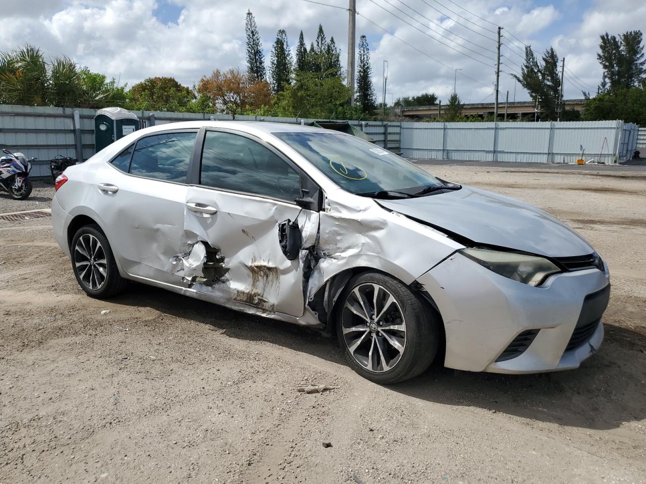 5YFBURHE2FP268256 2015 Toyota Corolla L