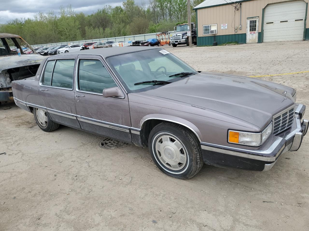 1G6CB53B5N4301707 1992 Cadillac Fleetwood