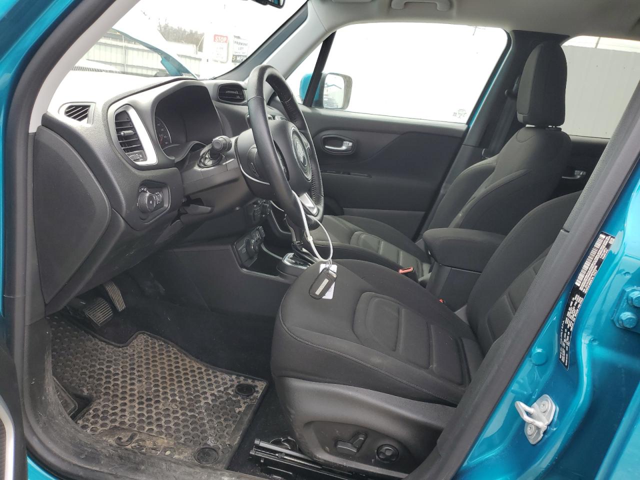 ZACNJDBB1MPN33366 2021 Jeep Renegade Latitude