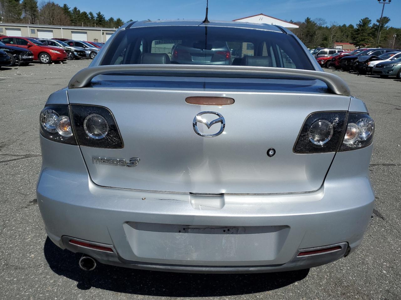 JM1BK324981120941 2008 Mazda 3 S