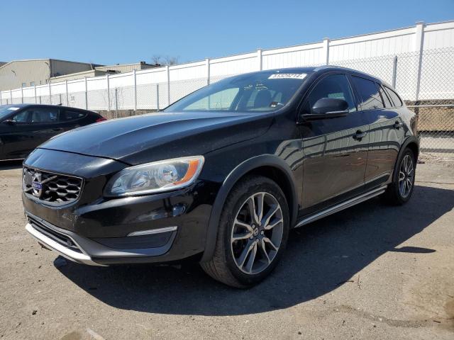 Lot #2535079119 2016 VOLVO V60 CROSS salvage car