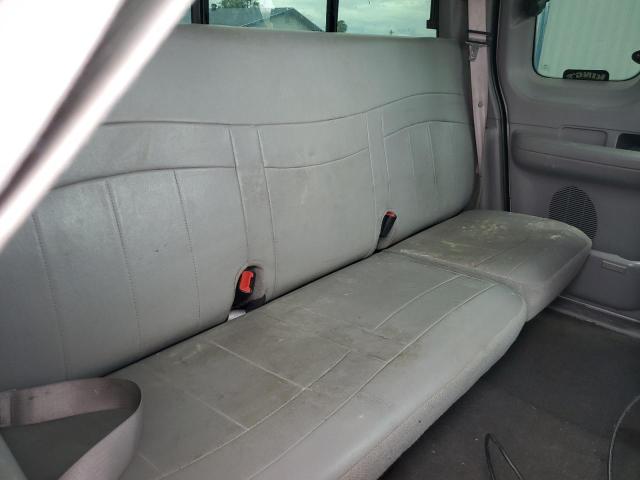 2000 Ford F150 VIN: 1FTRX18L4YKA43120 Lot: 52485244