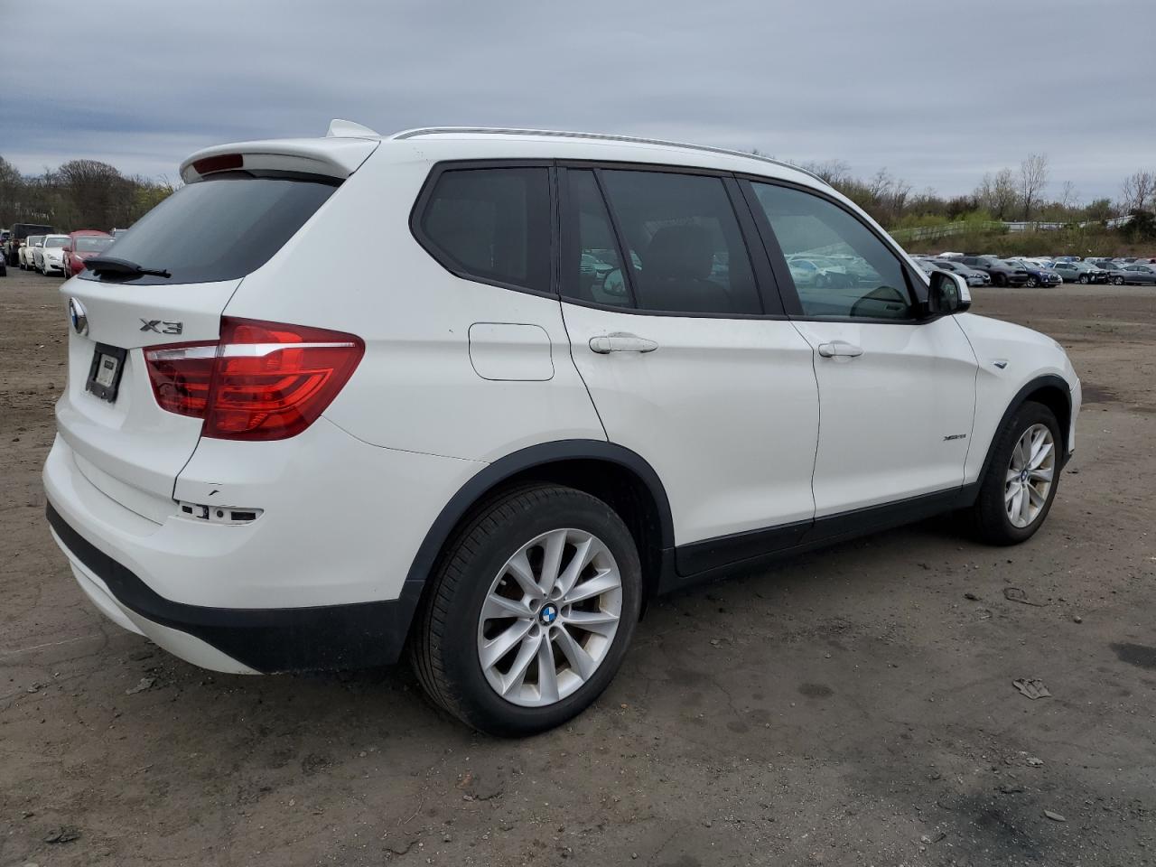 5UXWX9C35H0W69388 2017 BMW X3 xDrive28I