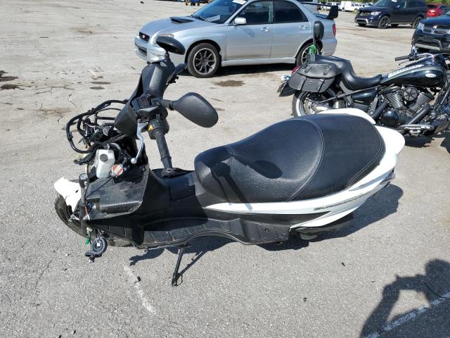 2016 SUZUKI UH200 - MLCCH41A9G1600110