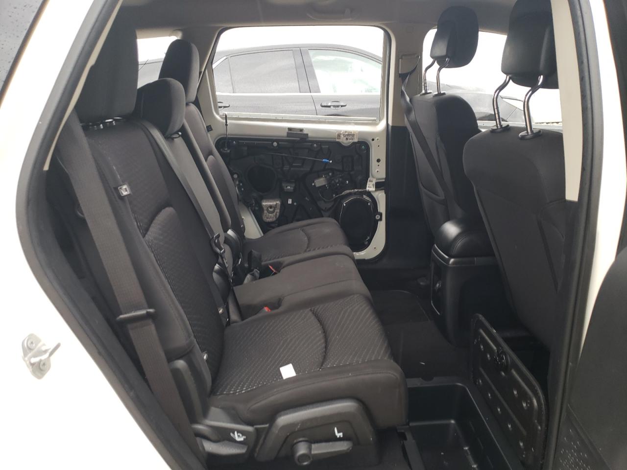 3C4PDCAB8JT534128 2018 Dodge Journey Se