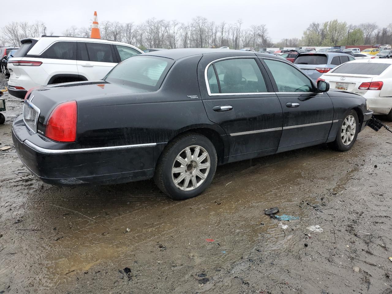 2LNHM82V79X607344 2009 Lincoln Town Car Signature Limited