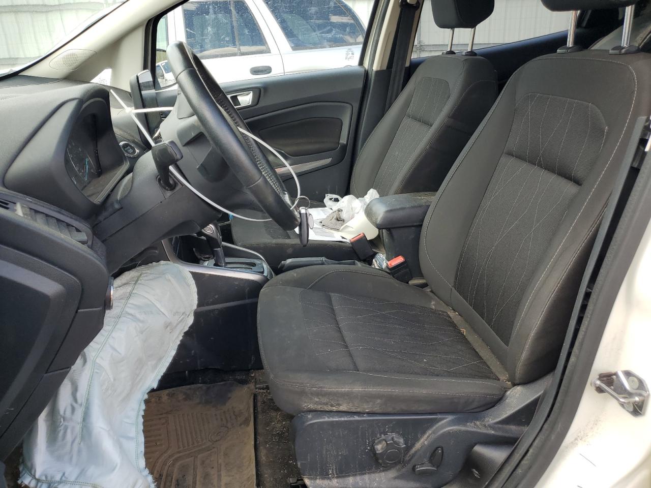 MAJ6S3GLXKC298165 2019 Ford Ecosport Se