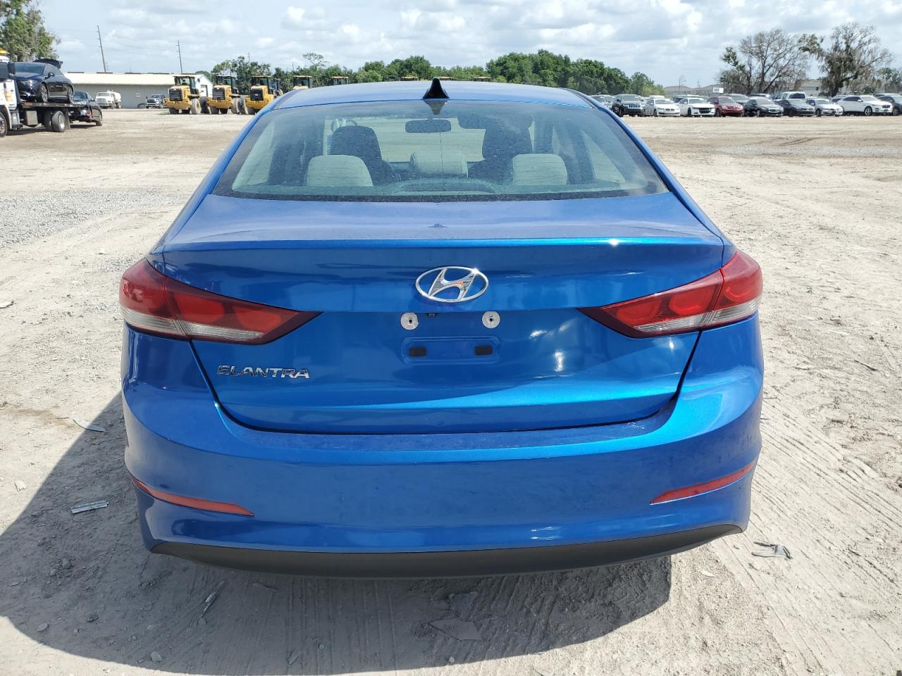 KMHD84LF8HU192611 2017 Hyundai Elantra Se