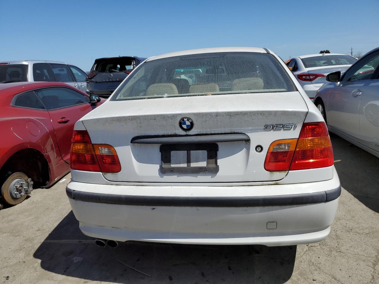 WBAAZ33434KP84496 2004 BMW 325 Is Sulev