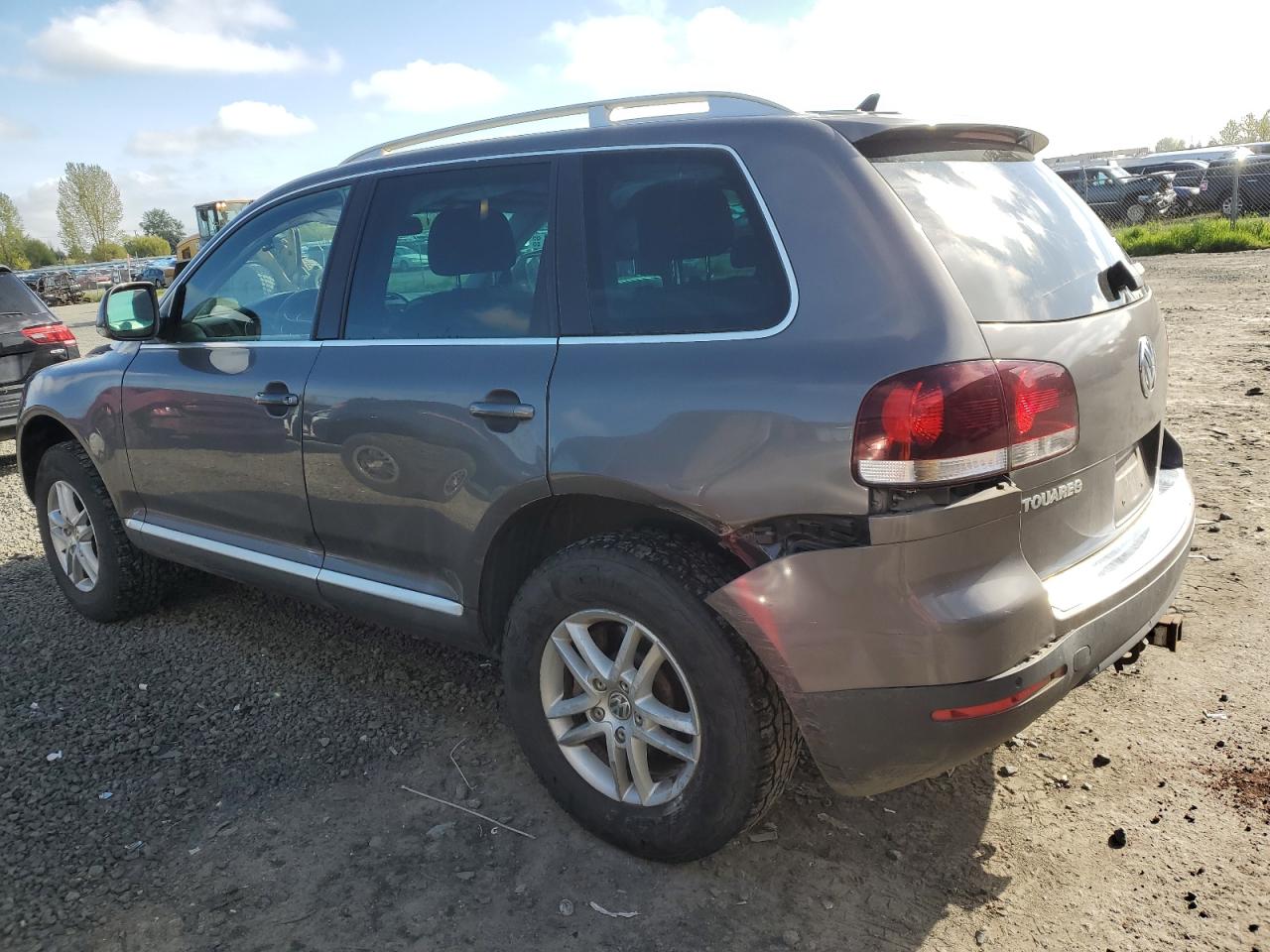 Lot #2918813177 2009 VOLKSWAGEN TOUAREG 2