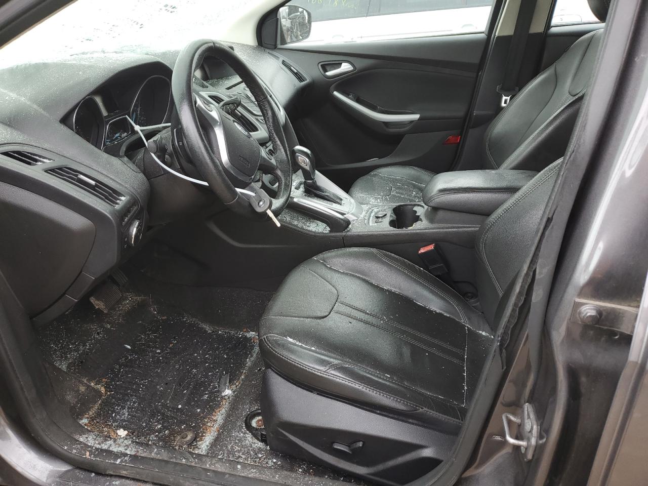 1FADP3K2XDL306128 2013 Ford Focus Se