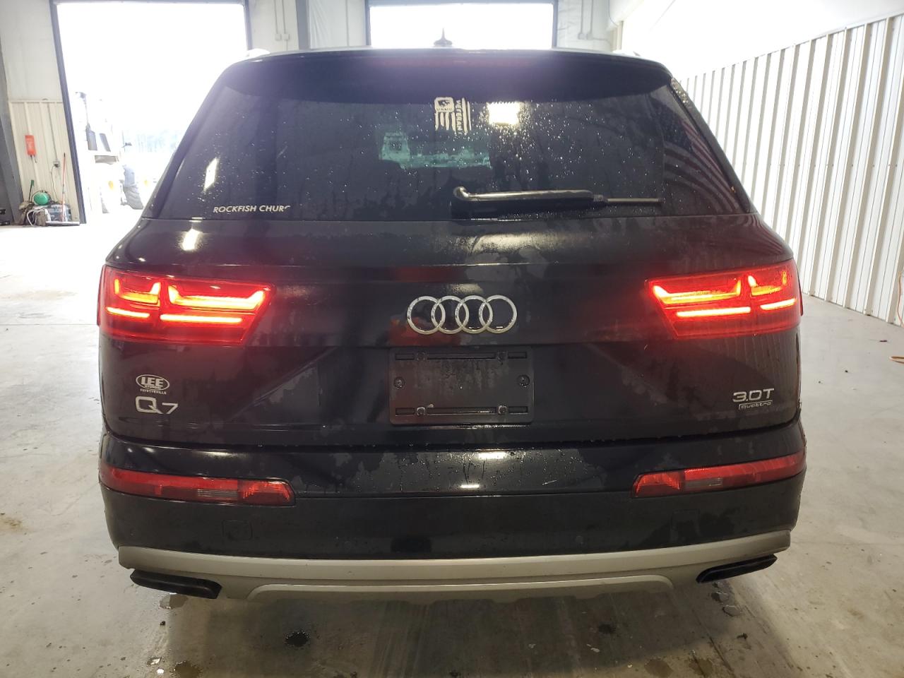 WA1AAAF78HD019650 2017 Audi Q7 Premium