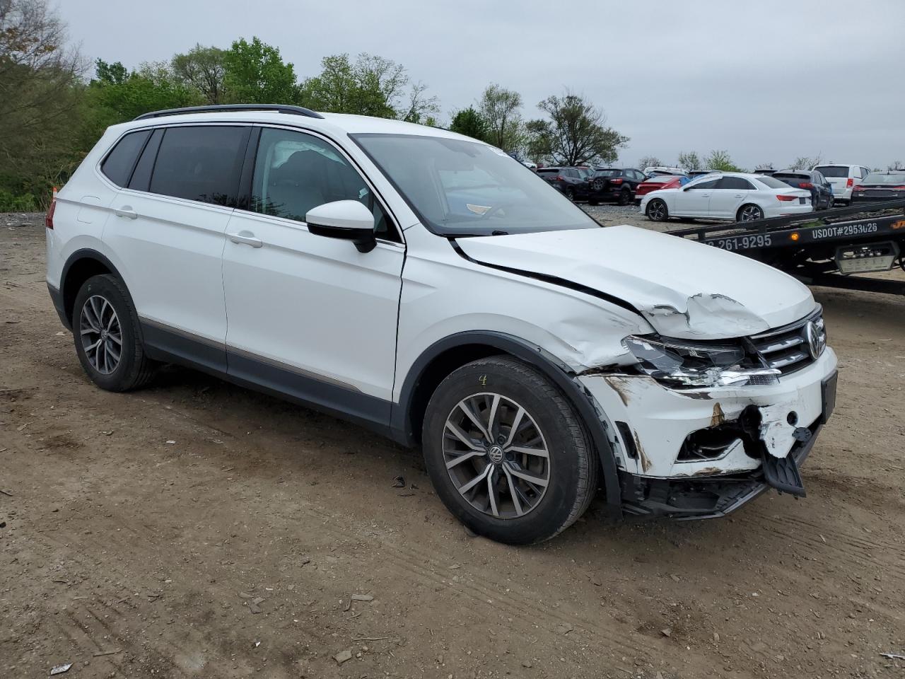 3VV2B7AX6LM053358 2020 Volkswagen Tiguan Se