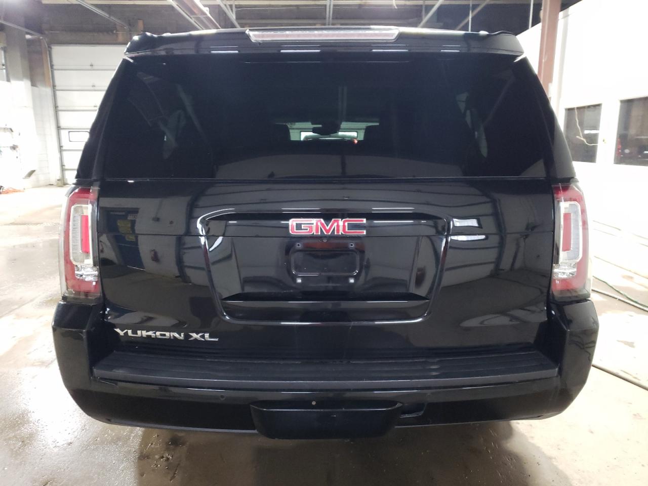 Lot #2489355882 2017 GMC YUKON XL K