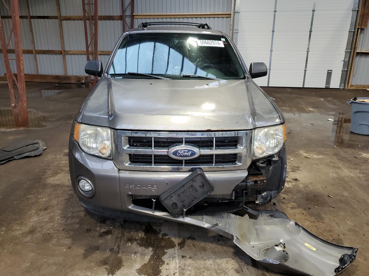 1FMCU0DG5BKA76986 2011 Ford Escape Xlt