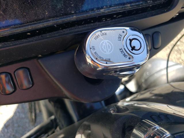 2021 HARLEY-DAVIDSON FLHTCUTG 1HD1MAF18MB850174