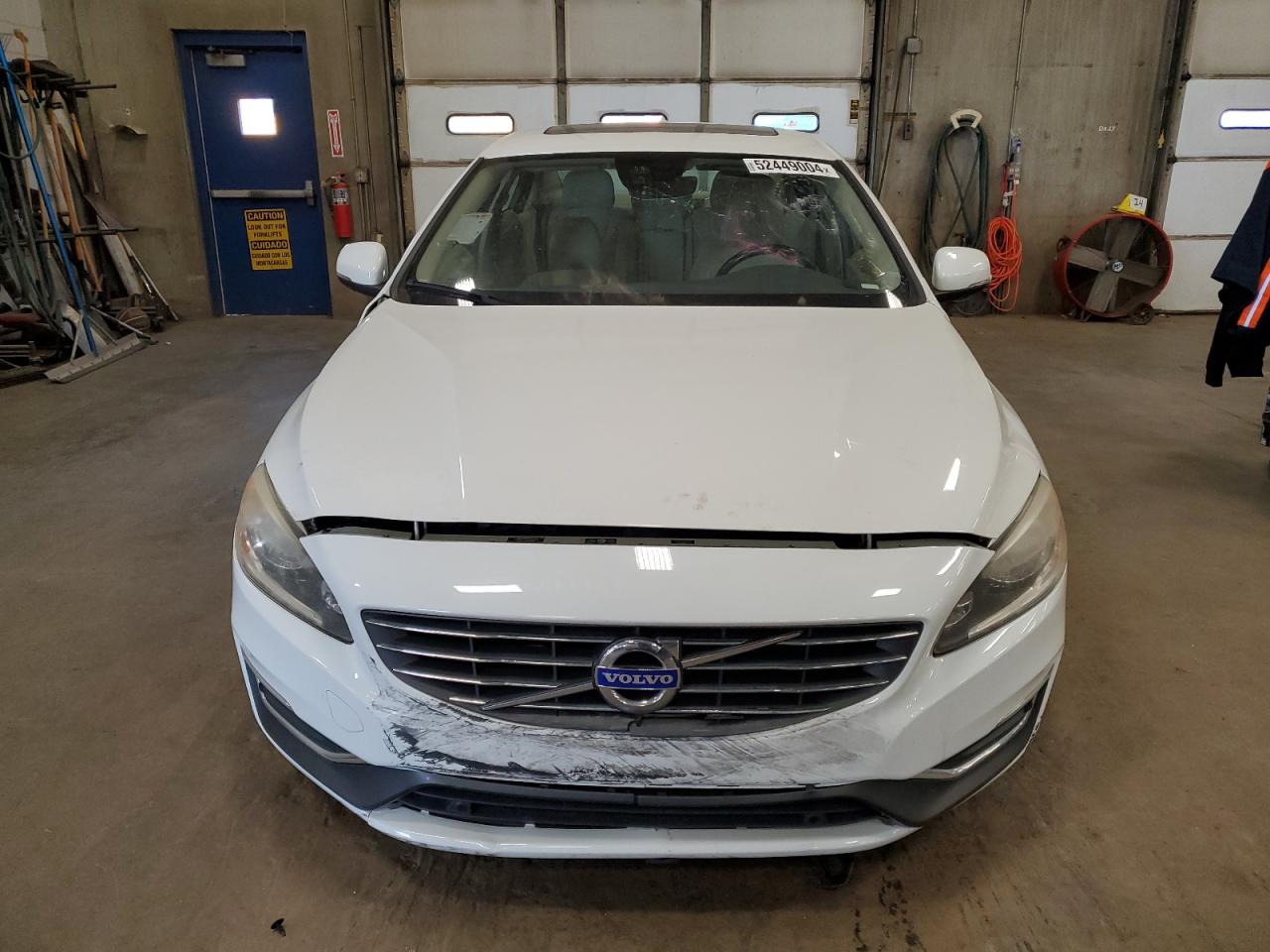 2015 Volvo S60 Premier vin: YV140MFK2F1334478