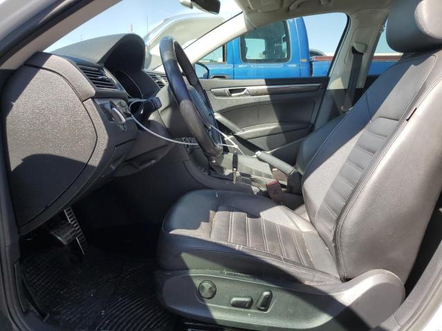 2017 VOLKSWAGEN PASSAT SEL - 1VWCT7A39HC080413