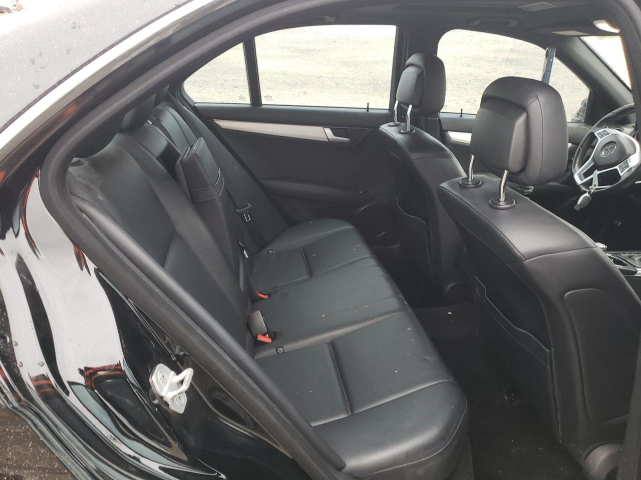 WDDGF8AB4DR287054 2013 Mercedes-Benz C 300 4Matic