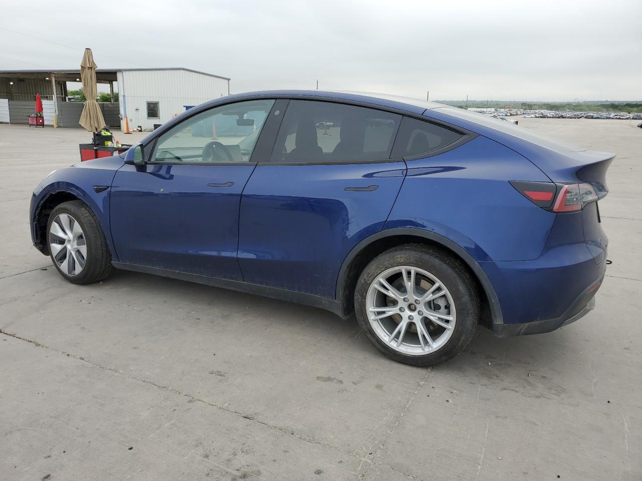 7SAYGDEE2PA063123 2023 Tesla Model Y