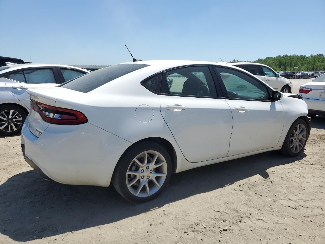 1C3CDFBH3DD135564 2013 Dodge Dart Sxt