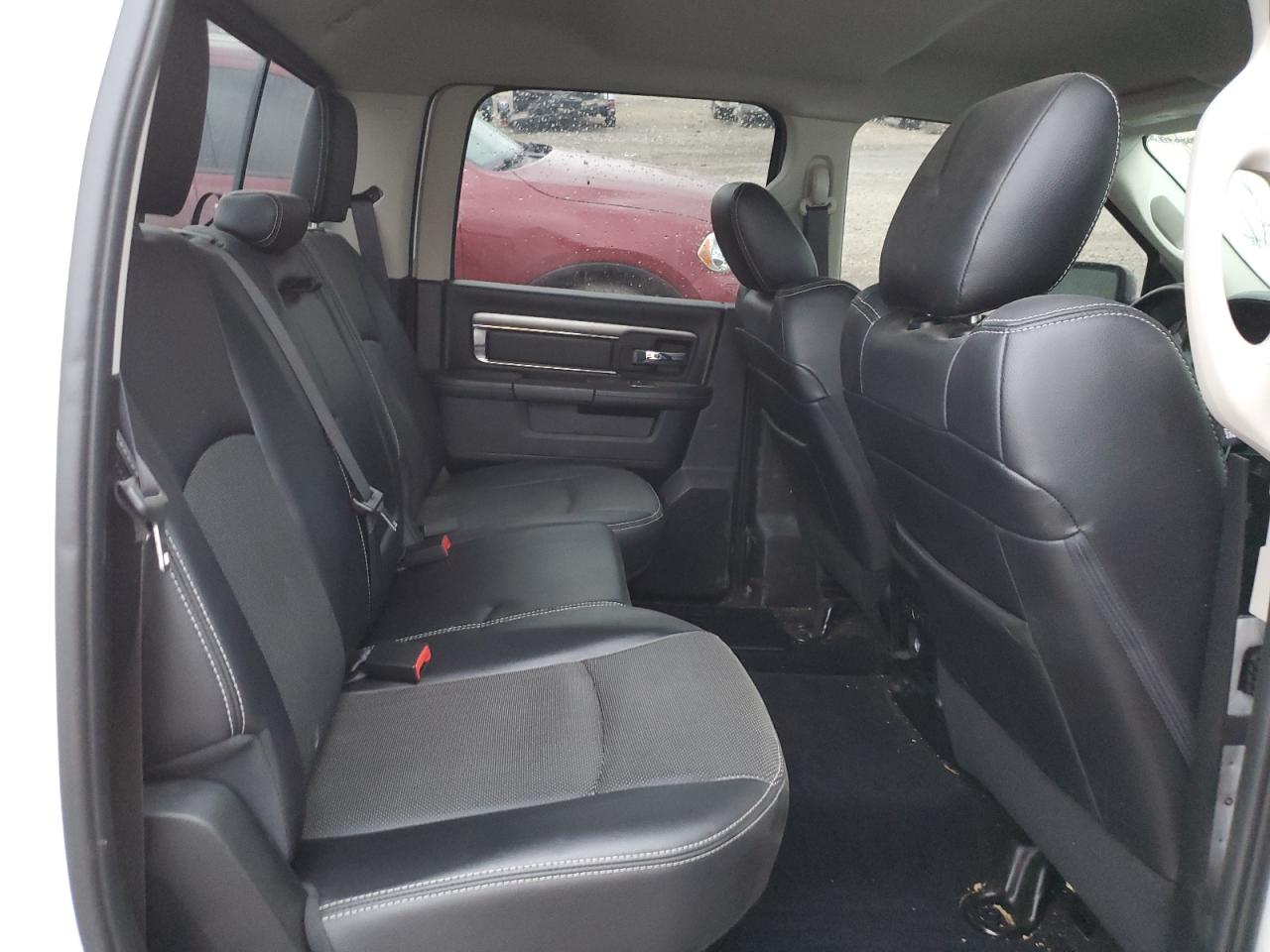 1C6RR7MTXHS575613 2017 Ram 1500 Sport