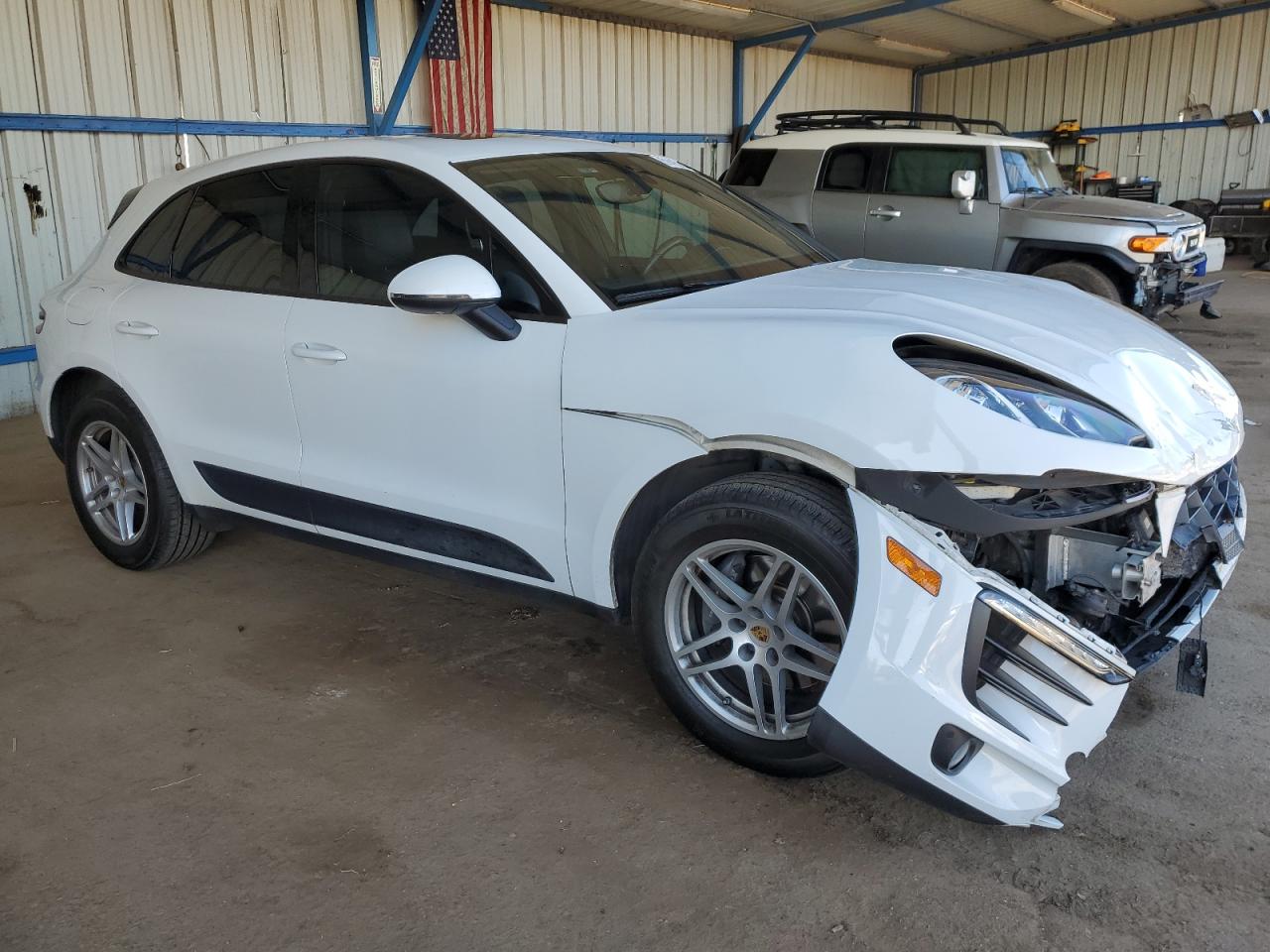 WP1AA2A56HLB83890 2017 Porsche Macan