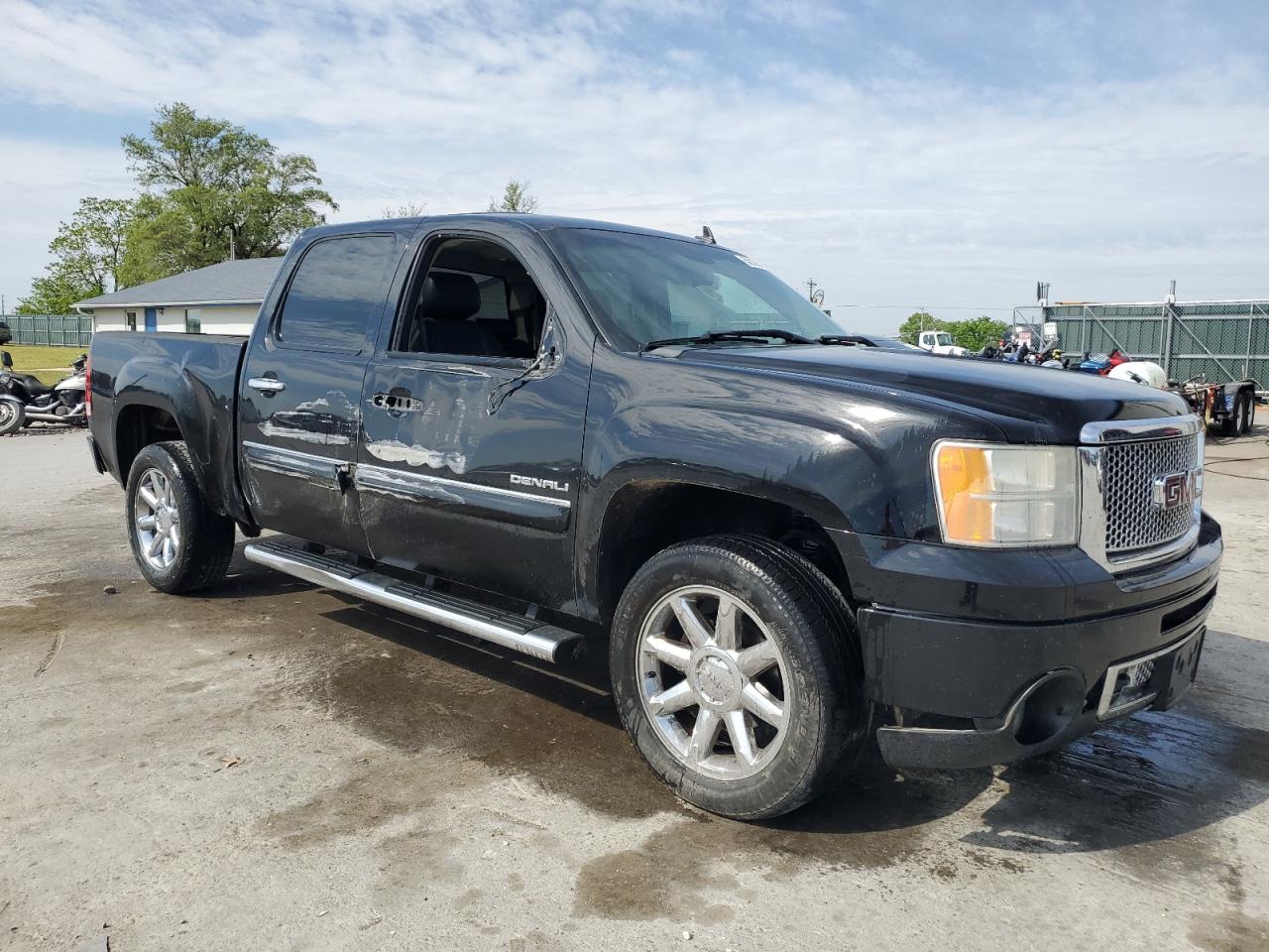 3GTP2XE24CG101568 2012 GMC Sierra K1500 Denali