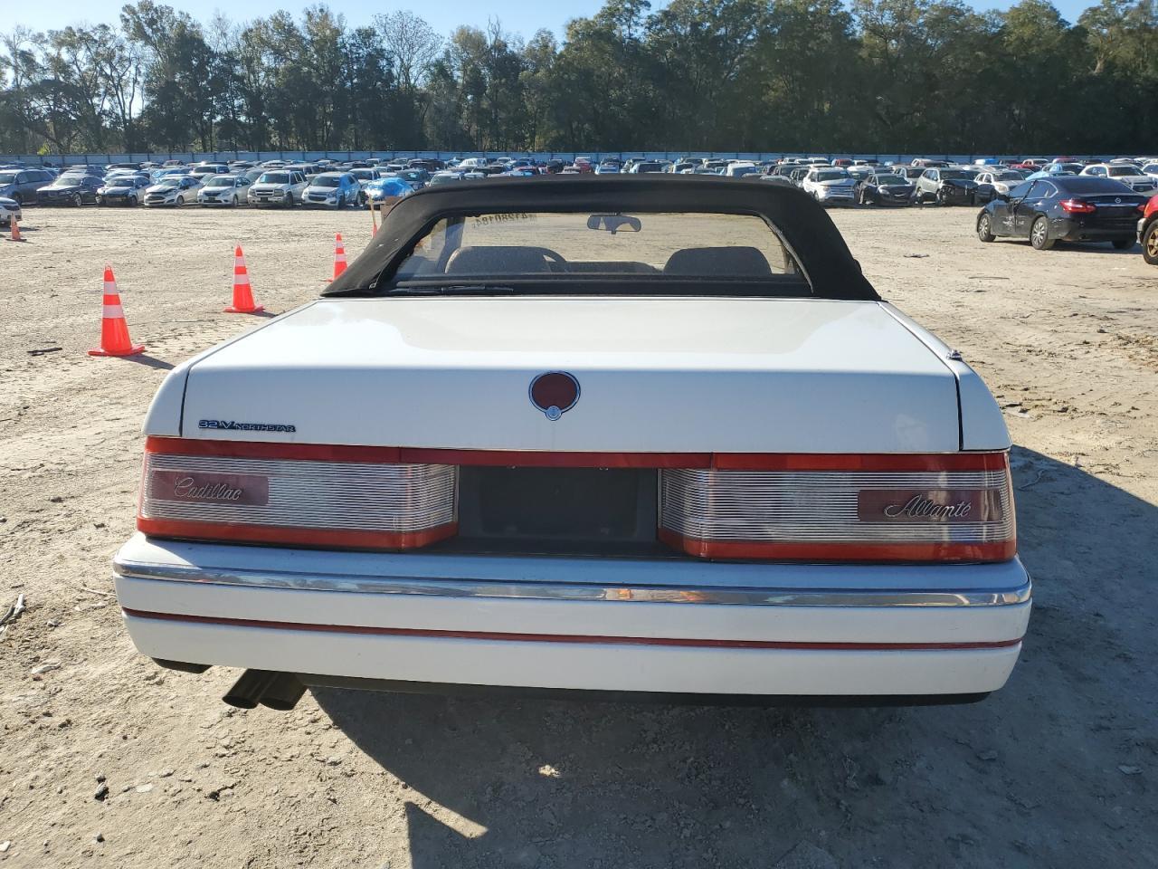 1G6VS3395PU127232 1993 Cadillac Allante