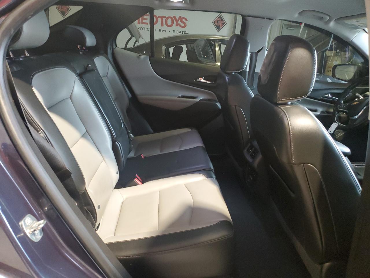 3GNAXNEV7KL268493 2019 Chevrolet Equinox Premier