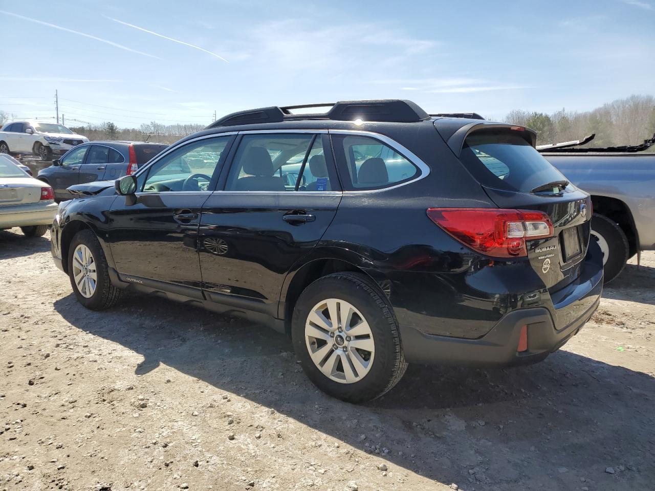 4S4BSAAC2J3375904 2018 Subaru Outback 2.5I