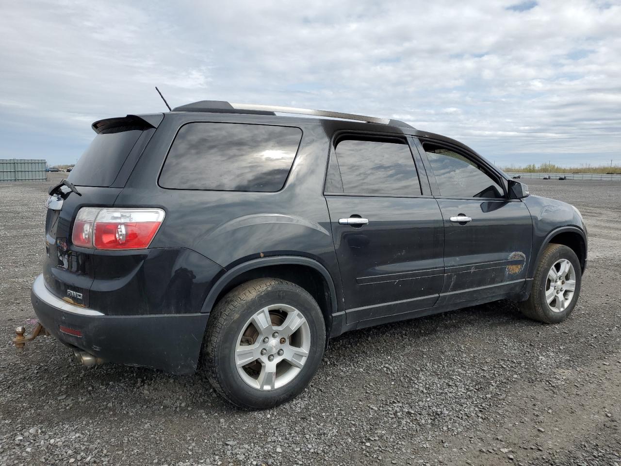 1GKKVPED0BJ284746 2011 GMC Acadia Sle