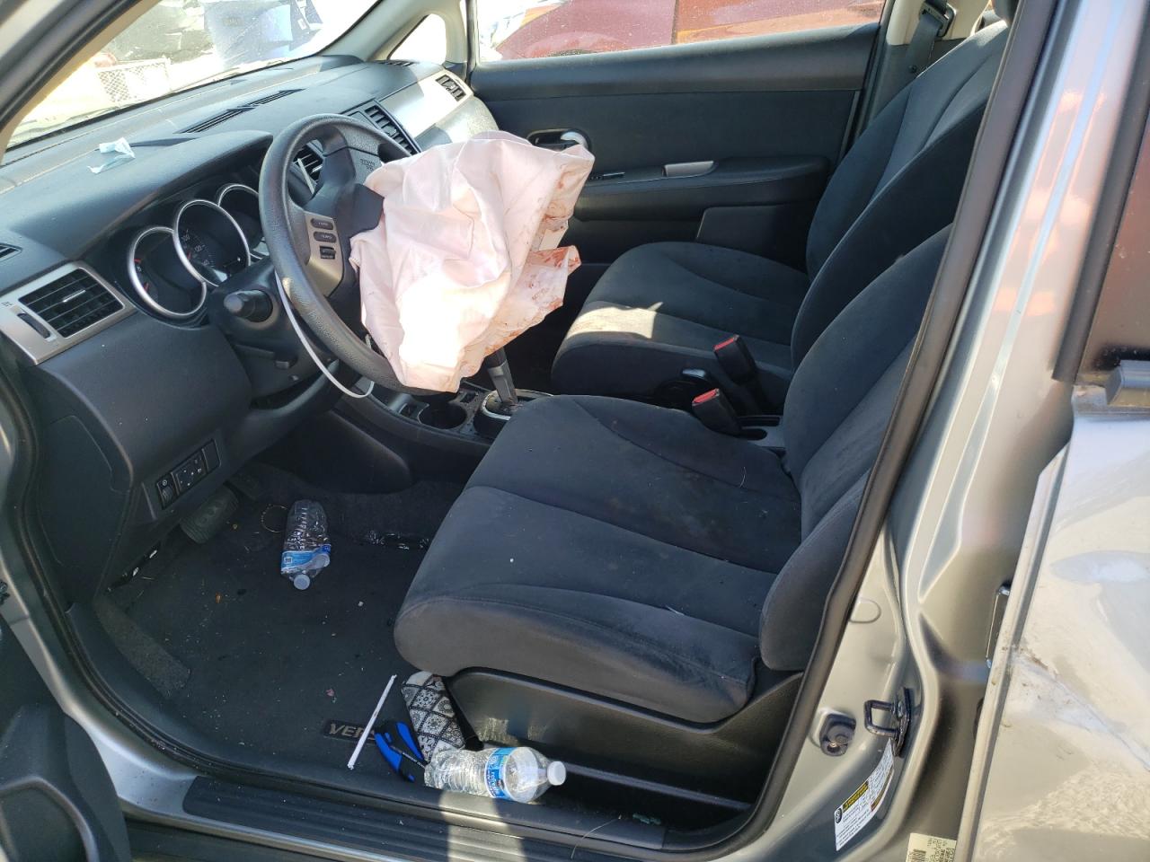 3N1BC13EX9L495162 2009 Nissan Versa S