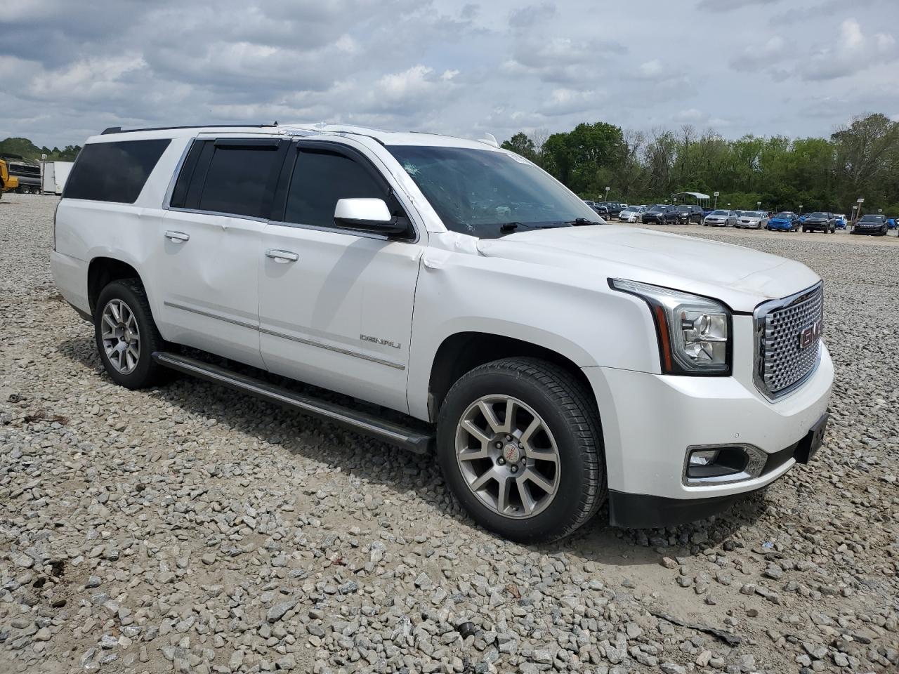 1GKS2HKJ2HR219030 2017 GMC Yukon Xl Denali