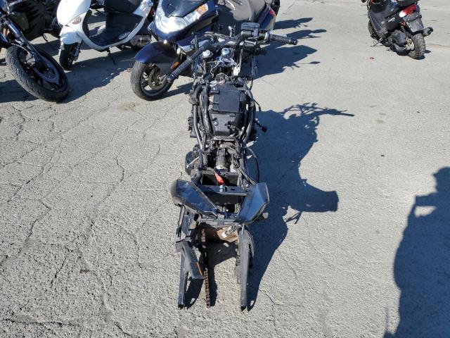 2017 KAWASAKI EX650 F - JKAEXEK19HDA04196
