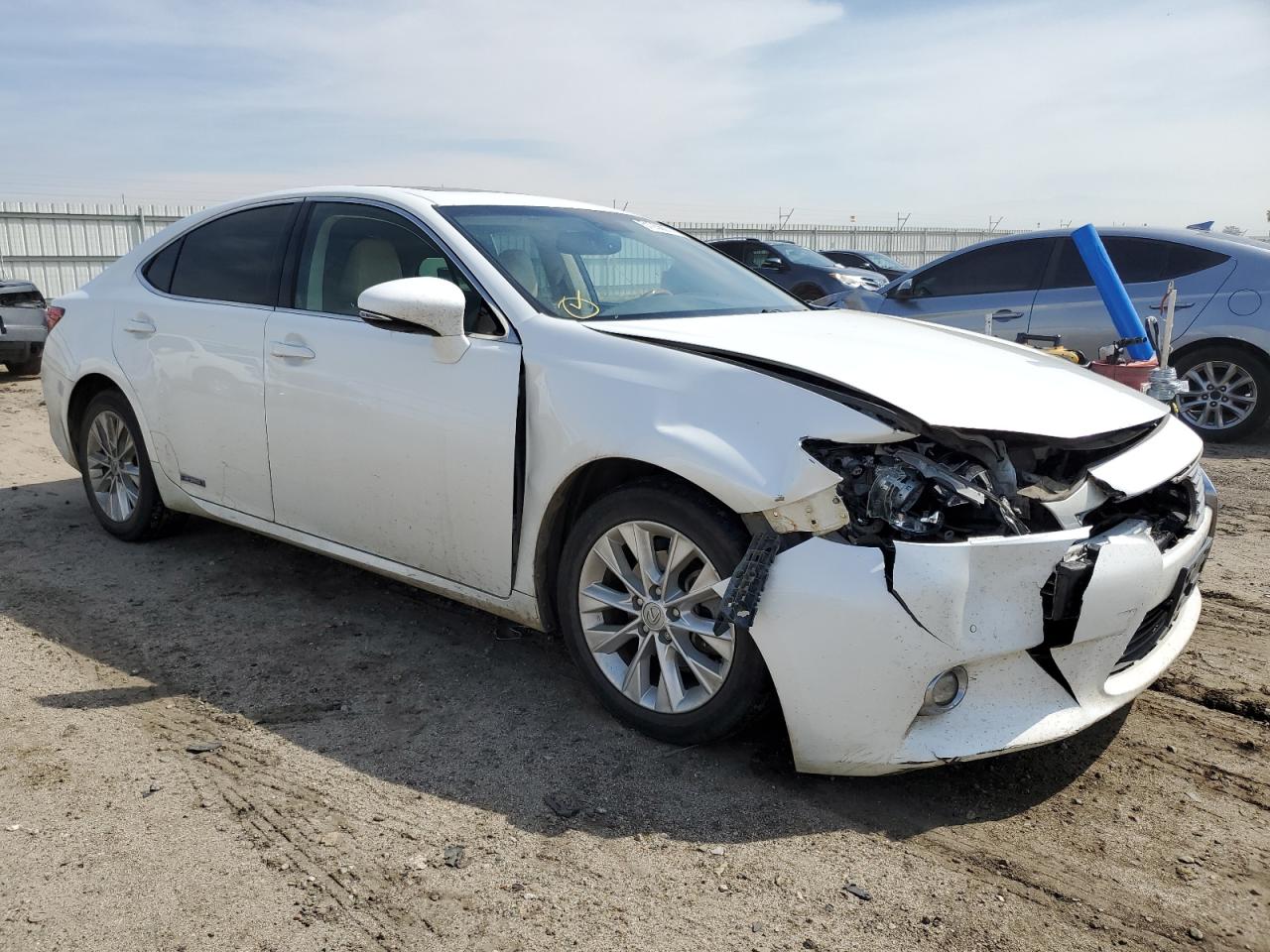 JTHBW1GG9E2047697 2014 Lexus Es 300H
