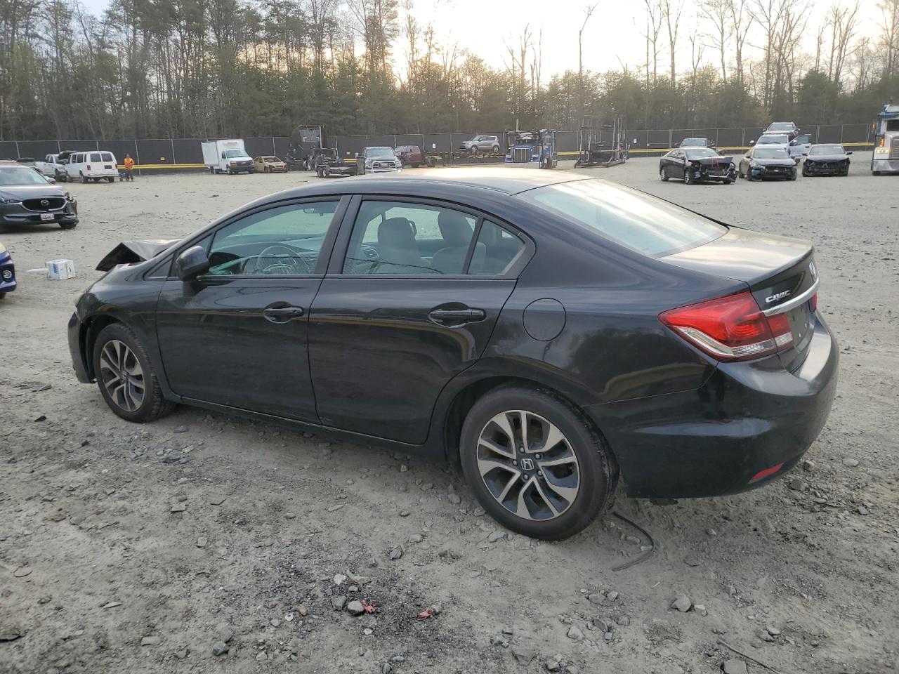 19XFB2F88DE060537 2013 Honda Civic Ex