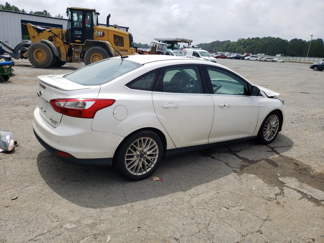 1FADP3J25EL345471 2014 Ford Focus Titanium