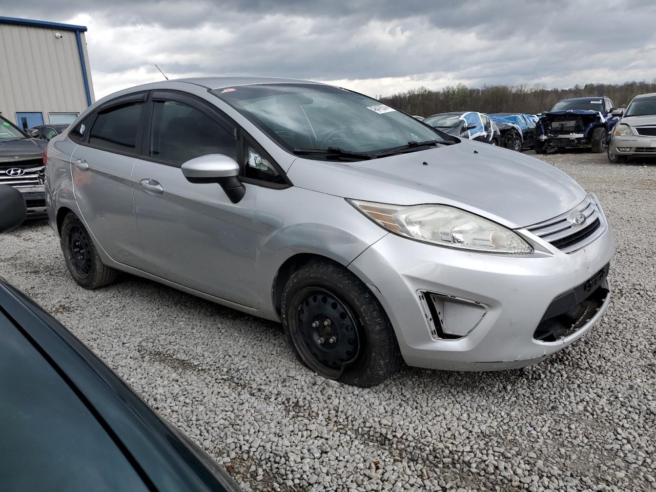 2013 Ford Fiesta S vin: 3FADP4AJ6DM118493