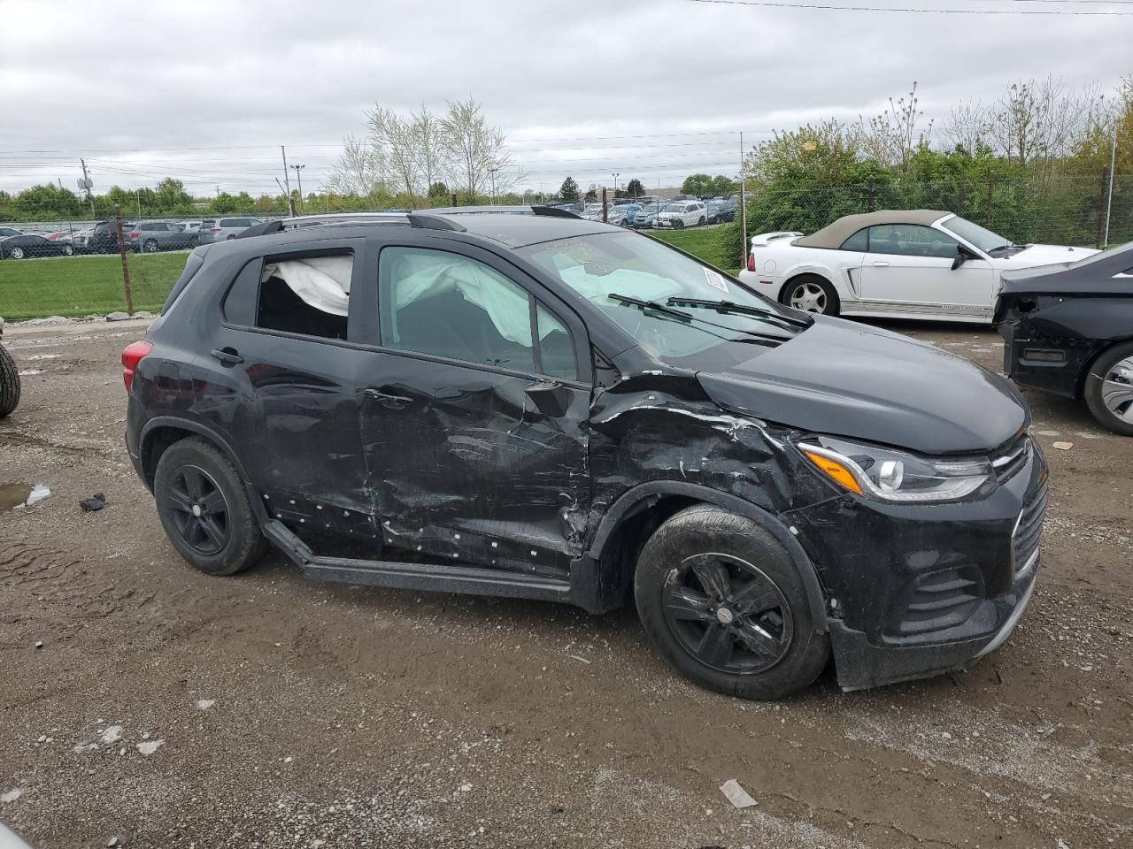 Lot #2952625211 2021 CHEVROLET TRAX 1LT