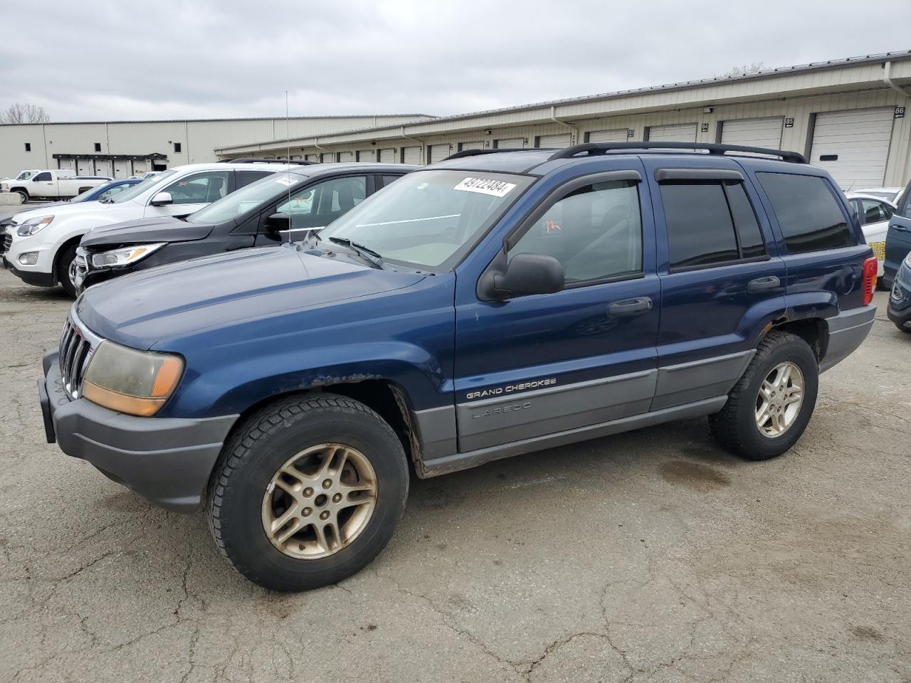 1J4GW48SX2C114819 2002 Jeep Grand Cherokee Laredo