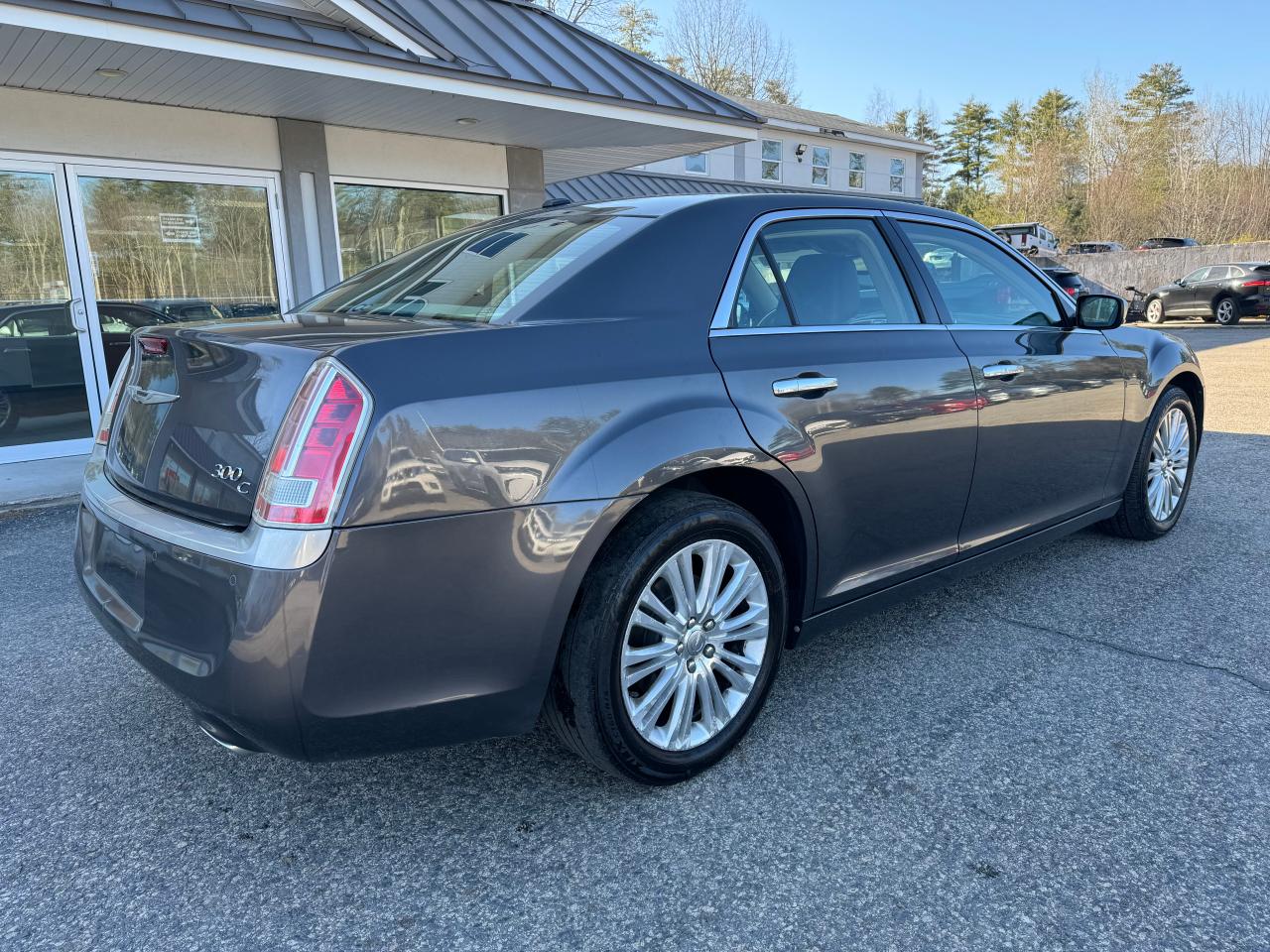 2013 Chrysler 300C Luxury vin: 2C3CCASG9DH565020