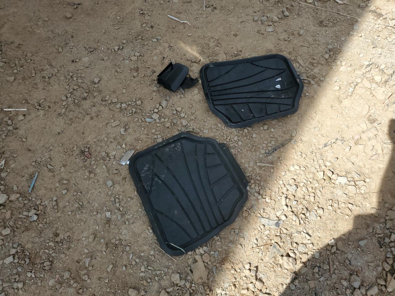 1G1JC5SH0C4105588 2012 Chevrolet Sonic Lt