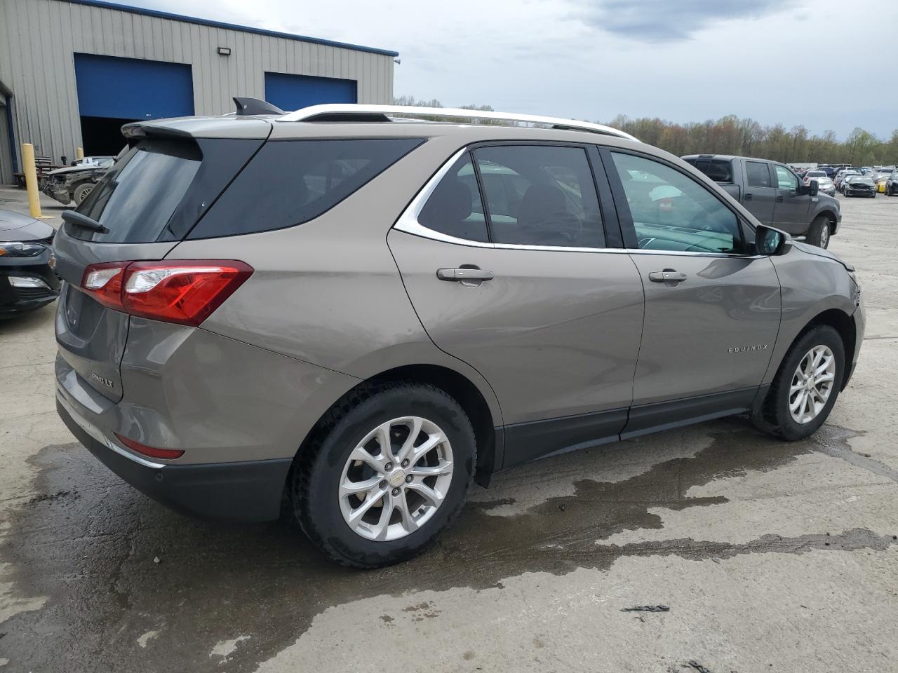 3GNAXSEV4JL107130 2018 Chevrolet Equinox Lt