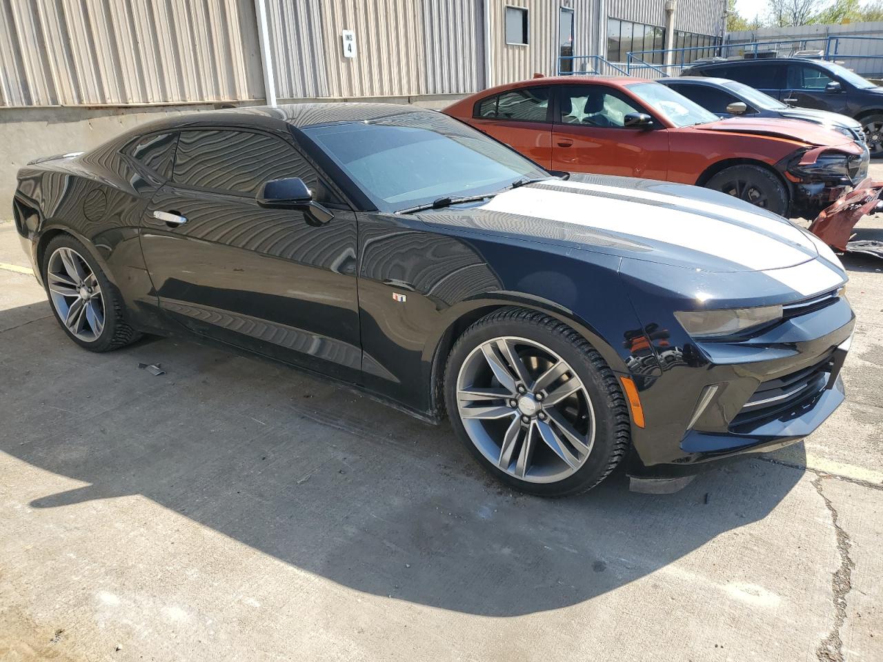 1G1FB1RSXJ0136130 2018 Chevrolet Camaro Lt