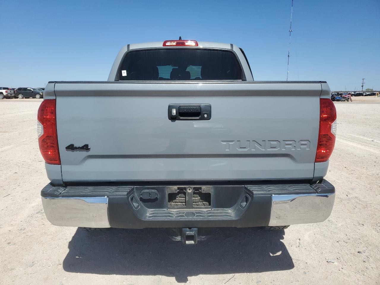 5TFDY5F12LX946457 2020 Toyota Tundra Crewmax Sr5