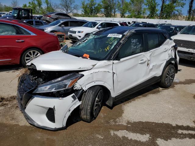 2021 Nissan Kicks Sv 1.6L for Sale in Bridgeton, MO - Rollover