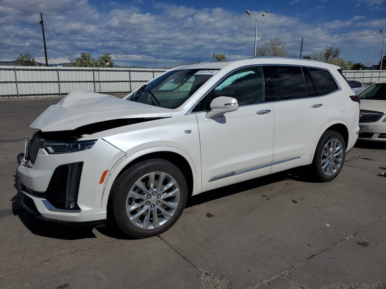 2022 Cadillac Xt6 Premium Luxury vin: 1GYKPDRS8NZ107990